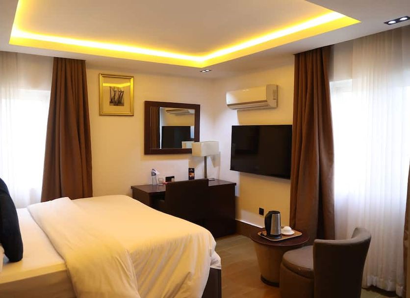 expedia_group-3691751-175555313-599440